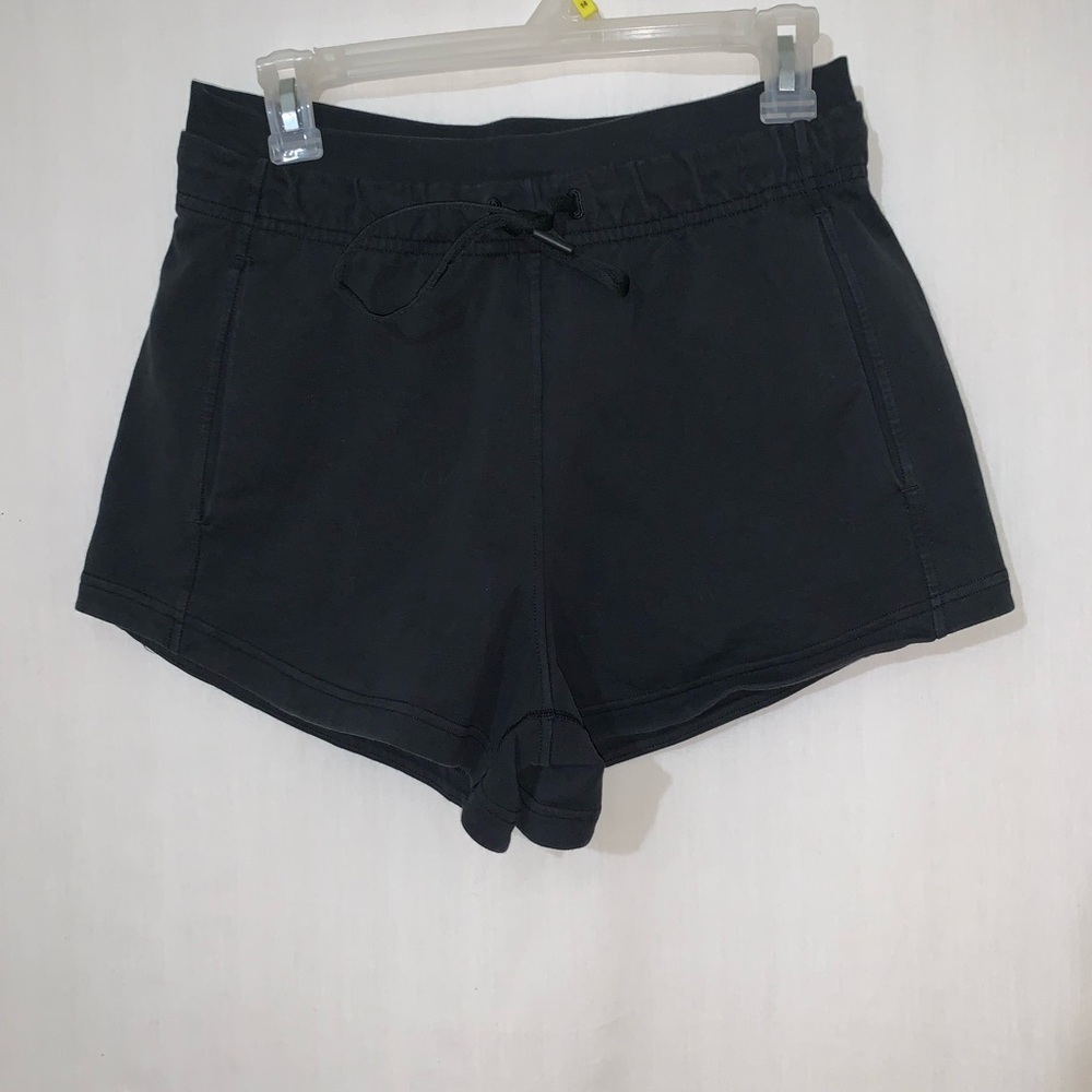 Lululemon Inner Glow Short 3” Terry Athletic Shorts Black Size 6 (Like New) - Picture 4 of 13